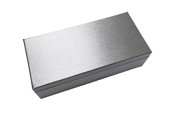 What are the application advantages of cold transfer film and heat transfer film in gift wrapping?